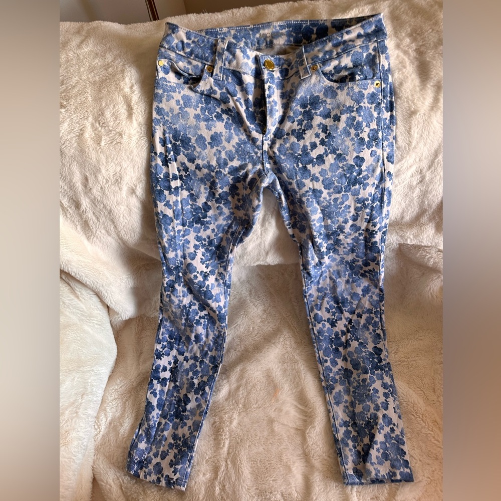 Michael Kors Womens Jean’s. Ankle skinny jeans.